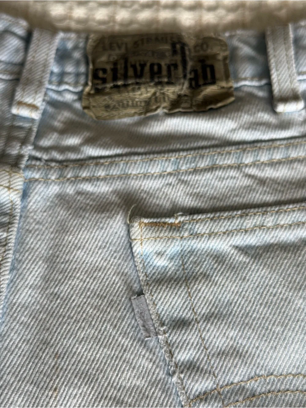 Rare Vintage Silver Tab Levi’s Jeans Light Wash Denim Shorts great quality denim - Picture 7 of 14